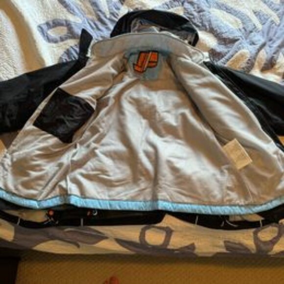 Powder Room Skiing Snowboarding Jacket - Picture 1 of 6